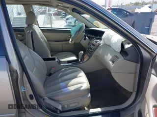 2002 Toyota Avalon XL with VIN 4T1BF28B42U264581, listed as a IAAI auction lot 42034260 with 155,296 mi miles and . Bid and sale history available at DreamBid. Image 5.