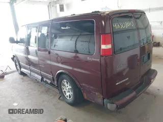 2003 Chevrolet Express Cargo YF7 Upfitter z VIN 1GBFG15T331162139, wystawiony jako IAAI lot #42308663 z przebiegiem 169 455 mil mil oraz . Historia ofert i sprzedaży dostępna na DreamBid. Obrazek 3.