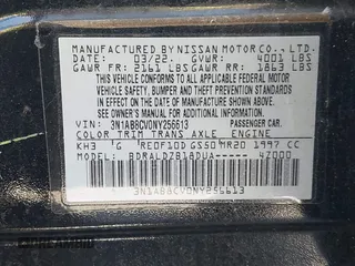 2022 Nissan Sentra SV z VIN 3N1AB8CV0NY256613, wystawiony jako IAAI lot #42440347 z przebiegiem 65 030 mil mil oraz . Historia ofert i sprzedaży dostępna na DreamBid. Obrazek 9.