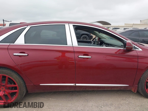 2017 Cadillac XTS Luxury with VIN 2G61M5S36H9134285, listed as a IAAI auction lot 42076660 with 197,985 mi miles. Bid and sale history available at carsss.com. Image 13.