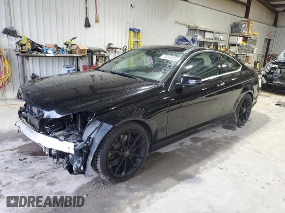 2015 Mercedes-Benz C 350 with VIN WDDGJ8JB5FG372370, listed as a Copart auction lot 73240804 with 103,540 mi miles and Salvage title. Bid and sale history available at DreamBid. Image 1.