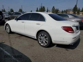 2017 Mercedes-Benz E 300 Luxury с VIN WDDZF4JBXHA069223, выставлен на аукционе Copart как лот 61022115 с пробегом 160 588 миль миль и Чистый • Clean title. История ставок и продаж доступна на DreamBid. Изображение 2.