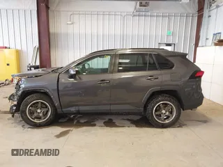 2019 Toyota RAV4 XLE with VIN 2T3P1RFV8KW057323, listed as a IAAI auction lot 42510231 with 59,003 mi miles and . Bid and sale history available at DreamBid. Image 15.