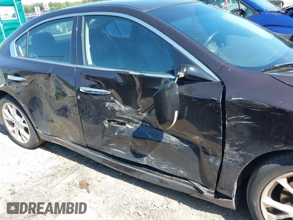 2014 Nissan Maxima S with VIN 1N4AA5AP5EC480297, listed as a IAAI auction lot 42572233 with 79,101 mi miles and . Bid and sale history available at DreamBid. Image 6.