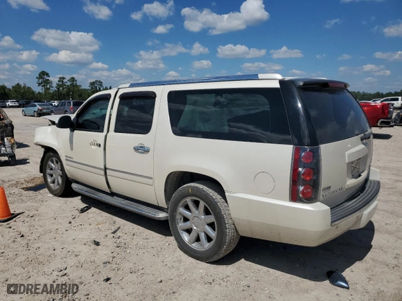 2009 GMC Yukon XL Denali with VIN 1GKFK062X9R296347, listed as a Copart auction lot 73412054 with 166,867 mi miles and Salvage Title. Bid and sale history available at carsss.com. Image 2.