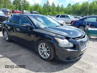 2010 Nissan Maxima SV z VIN 1N4AA5AP6AC803783, wystawiony jako IAAI lot #42383364 z przebiegiem 186 884 mil mil oraz . Historia ofert i sprzedaży dostępna na DreamBid. Obrazek 1.