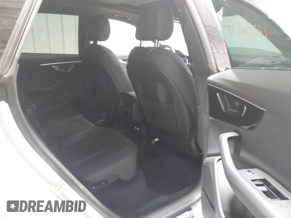 2021 Audi Q8 Premium Plus z VIN WA1EVAF12MD003942, wystawiony jako IAAI lot #41369581 z przebiegiem 39 792 mil mil oraz . Historia ofert i sprzedaży dostępna na DreamBid. Obrazek 8.