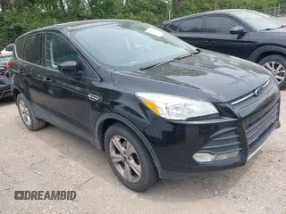 2016 Ford Escape SE z VIN 1FMCU0GX1GUC87092, wystawiony jako IAAI lot #42434638 z przebiegiem 111 408 mil mil oraz . Historia ofert i sprzedaży dostępna na DreamBid. Obrazek 1.