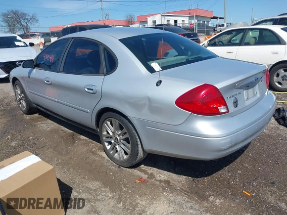 2003 Ford Taurus SE Standard with VIN 1FAFP53U83A166112, listed as a IAAI auction lot 41945480 with 173,593 mi miles. Bid and sale history available at carsss.com. Image 3.