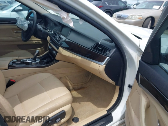 2014 BMW 5 Series 535i with VIN WBA5B1C59ED479075, listed as a IAAI auction lot 42331693 with 60,530 mi miles and . Bid and sale history available at DreamBid. Image 5.