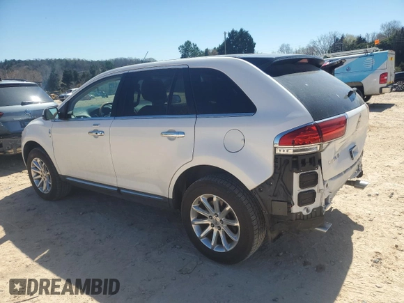 2013 Lincoln MKX with VIN 2LMDJ6JK6DBL45233, listed as a Copart auction lot 49665125 with 150,060 mi miles and Salvage Title. Bid and sale history available at carsss.com. Image 2.