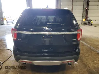 2017 Ford Explorer XLT z VIN 1FM5K8DH4HGA14335, wystawiony jako Copart lot #62102425 z przebiegiem 135 191 mil mil oraz Szkoda całkowita • Salvage title. Historia ofert i sprzedaży dostępna na DreamBid. Obrazek 6.
