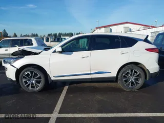 2024 Acura RDX w/Technology Package with VIN 5J8TC2H53RL030140, listed as a IAAI auction lot 41390496 with 11,028 mi miles. Bid and sale history available at carsss.com. Image 14.