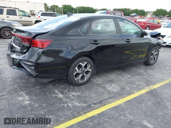 2019 Kia Forte LXS z VIN 3KPF24AD7KE064236, wystawiony jako IAAI lot #42632473 z przebiegiem 108 770 mil mil oraz . Historia ofert i sprzedaży dostępna na DreamBid. Obrazek 4.