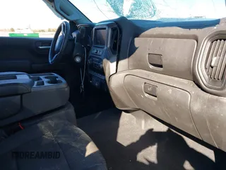 2020 Chevrolet Silverado 1500 Custom with VIN 3GCPWBEH2LG110720, listed as a IAAI auction lot 41226728 with 88,960 mi miles. Bid and sale history available at carsss.com. Image 5.