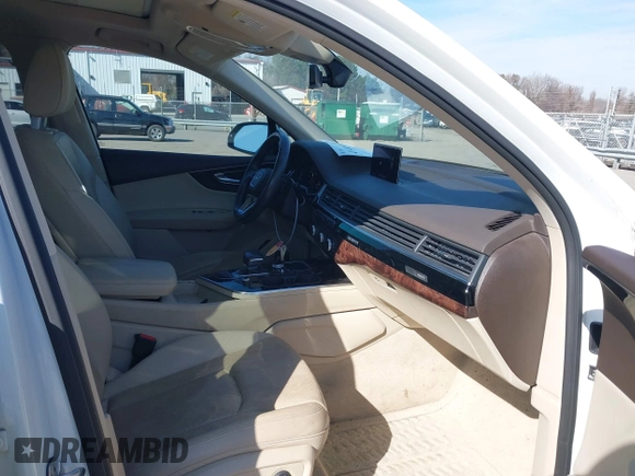 2017 Audi Q7 Premium Plus with VIN WA1LHAF71HD049724, listed as a IAAI auction lot 41405955 with 117,741 mi miles and . Bid and sale history available at DreamBid. Image 5.