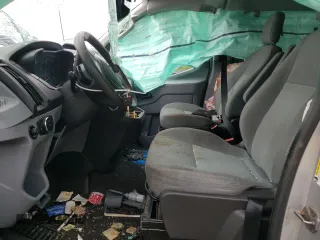 2015 Ford Transit XL z VIN 1FBZX2ZM4FKB05310, wystawiony jako Copart lot #50868425 z przebiegiem 213 960 mil mil oraz Szkody całkowita. Historia ofert i sprzedaży dostępna na DreamBid. Obrazek 7.