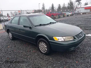 1999 Toyota Camry LE z VIN 4T1BG22K5XU532213, wystawiony jako IAAI lot #41651537 z przebiegiem 181 694 mil mil oraz . Historia ofert i sprzedaży dostępna na DreamBid. Obrazek 1.