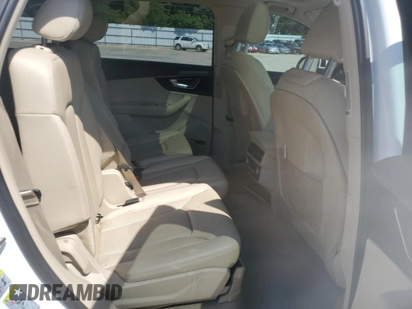 2017 Audi Q7 Premium Plus with VIN WA1LAAF72HD031527, listed as a Copart auction lot 58377985 with 105,541 mi miles and Salvage title. Bid and sale history available at DreamBid. Image 11.