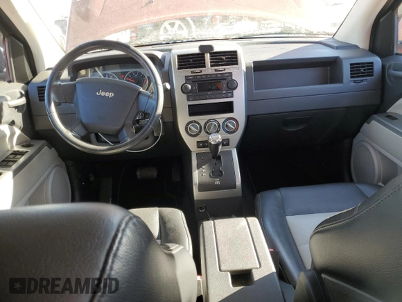 2007 Jeep Compass Limited with VIN 1J8FF57W57D195217, listed as a Copart auction lot 83390694 with 117,024 mi miles and Salvage Title. Bid and sale history available at carsss.com. Image 8.