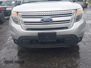 2014 Ford Explorer XLT z VIN 1FM5K8D87EGC53907, wystawiony jako IAAI lot #42236118 z przebiegiem 160 719 mil mil oraz . Historia ofert i sprzedaży dostępna na DreamBid. Obrazek 6.