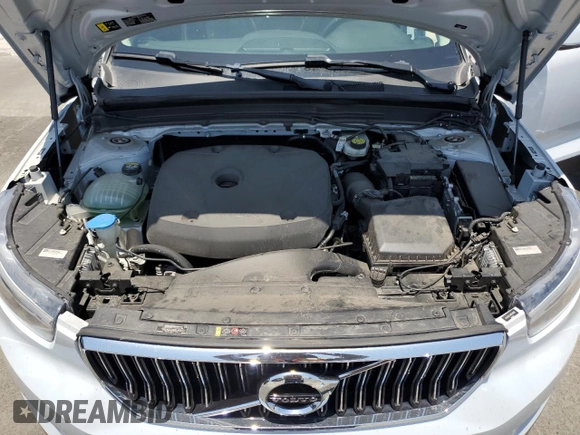 2021 Volvo XC40 Inscription with VIN YV4162UL5M2564818, listed as a Copart auction lot 58443445 with 36,557 mi miles and Salvage title. Bid and sale history available at DreamBid. Image 12.