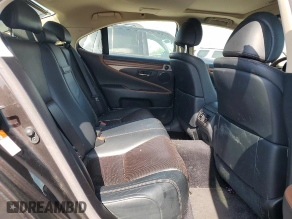 2016 Lexus LS 460 with VIN JTHCL5EF2G5026822, listed as a Copart auction lot 54419325 with 84,132 mi miles and Clean title. Bid and sale history available at DreamBid. Image 10.
