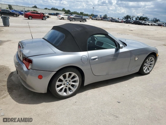 2006 BMW Z4 3.0si with VIN 4USBU53506LX00605, listed as a Copart auction lot 66782174 with 102,591 mi miles and Salvage Title. Bid and sale history available at carsss.com. Image 3.