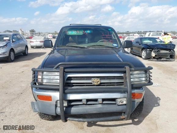 1998 Toyota 4Runner Limited with VIN JT3HN87R3W0192535, listed as a IAAI auction lot 40708233 with 269,154 mi miles. Bid and sale history available at carsss.com. Image 12.