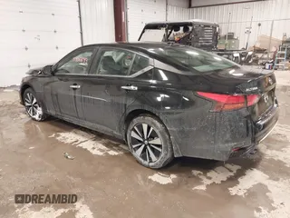 2022 Nissan Altima SV with VIN 1N4BL4DW5NN348091, listed as a IAAI auction lot 41406643 with 39,931 mi miles and . Bid and sale history available at DreamBid. Image 3.