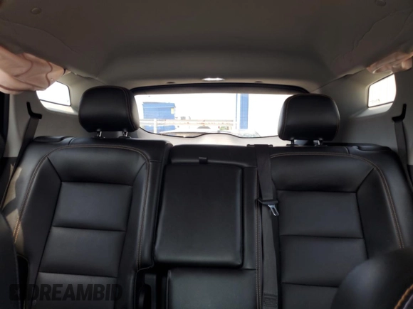 2021 GMC Terrain SLT z VIN 3GKALPEV4ML312358, wystawiony jako Copart lot #60108355 z przebiegiem 104 044 mil mil oraz Nie do naprawy • Non repairable. Historia ofert i sprzedaży dostępna na DreamBid. Obrazek 10.