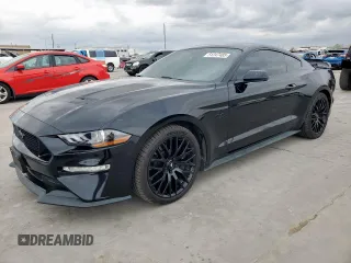 2019 Ford Mustang GT z VIN 1FA6P8CF3K5108905, wystawiony jako Copart lot #51247485 z przebiegiem 88 317 mil mil oraz Tytuł czysty. Historia ofert i sprzedaży dostępna na DreamBid. Obrazek 1.