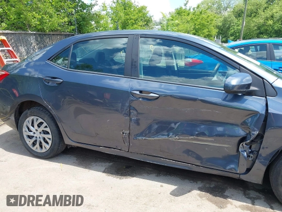 2018 Toyota Corolla L с VIN 5YFBURHE9JP843252, выставлен на аукционе IAAI как лот 42227460 с пробегом 33 576 миль миль и . История ставок и продаж доступна на DreamBid. Изображение 6.