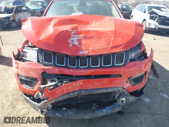 2018 Jeep Compass Sport with VIN 3C4NJCAB2JT169736, listed as a IAAI auction lot 41794046 with 86,998 mi miles. Bid and sale history available at carsss.com. Image 6.