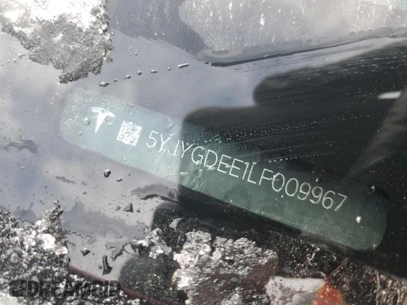 2020 Tesla Model Y Long Range with VIN 5YJYGDEE1LF009967, listed as a Copart auction lot 49920385 with Not Provided miles and Salvage Title. Bid and sale history available at DreamBid. Image 13.
