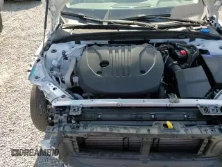 2022 Volvo S60 Momentum z VIN 7JRL12FZ2NG161011, wystawiony jako Copart lot #60936085 z przebiegiem 12 225 mil mil oraz Szkoda całkowita • Salvage title. Historia ofert i sprzedaży dostępna na DreamBid. Obrazek 14.