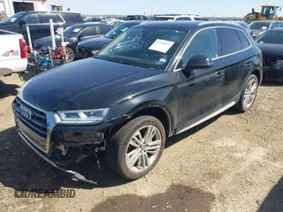 2018 Audi Q5 Premium Plus with VIN WA1BNAFY2J2080270, listed as a IAAI auction lot 41718523 with 115,643 mi miles. Bid and sale history available at carsss.com. Image 2.