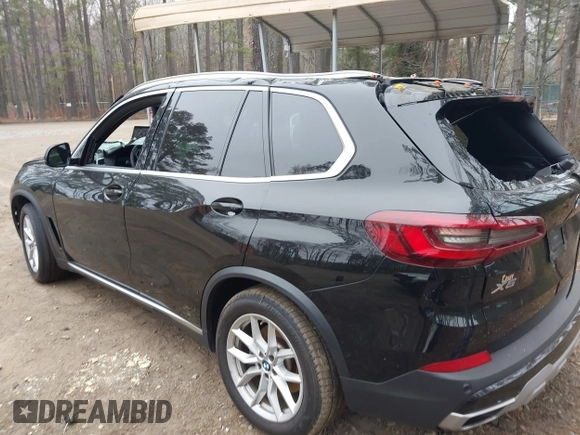 2021 BMW X5 xDrive40i with VIN 5UXCR6C0XM9F35177, listed as a IAAI auction lot 41792661 with 87,547 mi miles and . Bid and sale history available at DreamBid. Image 3.