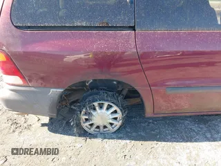 2000 Ford Windstar LX z VIN 2FMZA5148YBA71715, wystawiony jako IAAI lot #41409260 z przebiegiem 136 680 mil mil oraz . Historia ofert i sprzedaży dostępna na DreamBid. Obrazek 6.