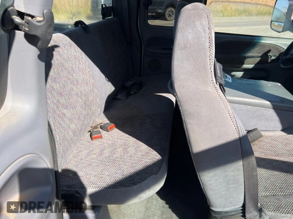 2001 Dodge 3500 with VIN 1B7MC33601J523525, listed as a Copart auction lot 79228984 with 252,894 mi miles and Clean title. Bid and sale history available at DreamBid. Image 6.