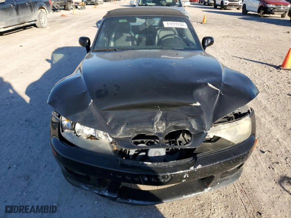2000 BMW Z3 2.8L with VIN 4USCH3340YLF70786, listed as a Copart auction lot 81828244 with 190,495 mi miles and Clean Title. Bid and sale history available at carsss.com. Image 5.