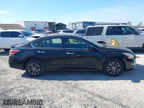 2015 Nissan Altima 2.5 SV with VIN 1N4AL3AP1FC222312, listed as a IAAI auction lot 41809022 with 162,771 mi miles. Bid and sale history available at carsss.com. Image 13.