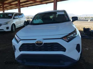 2022 Toyota RAV4 LE with VIN 2T3F1RFV4NW305258, listed as a IAAI auction lot 41632800 with 45,981 mi miles. Bid and sale history available at carsss.com. Image 12.