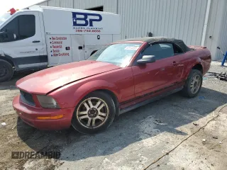 2007 Ford Mustang Deluxe с VIN 1ZVFT84N275255121, выставлен на аукционе Copart как лот 62544695 с пробегом 201 917 миль миль и Чистый • Clean title. История ставок и продаж доступна на DreamBid. Изображение 1.
