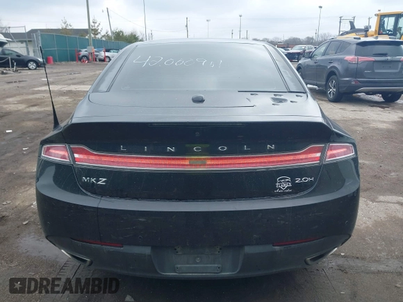 2014 Lincoln MKZ Hybrid with VIN 3LN6L2LU3ER805389, listed as a IAAI auction lot 42000901 with 155,002 mi miles and . Bid and sale history available at DreamBid. Image 16.