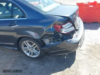 2013 Mercedes-Benz C-Class C 300 Sport with VIN WDDGF8AB3DG122480, listed as a IAAI auction lot 41805512 with 118,841 mi miles. Bid and sale history available at carsss.com. Image 6.