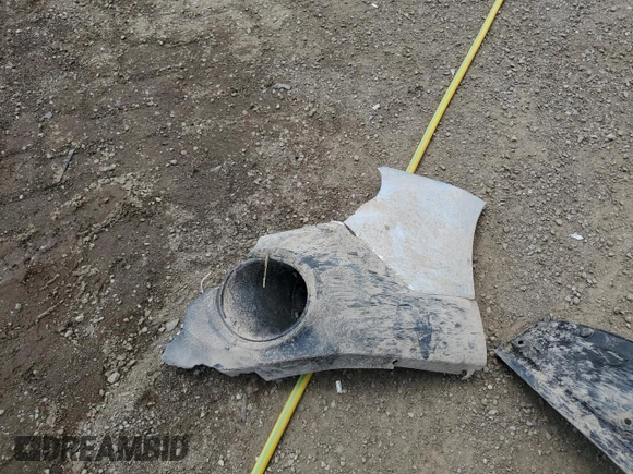 2015 Subaru Outback с VIN 4S4BSCDC9F3213766, выставлен на аукционе Copart как лот 60507324 с пробегом 211 804 миль миль и Списание • Salvage title. История ставок и продаж доступна на DreamBid. Изображение 13.