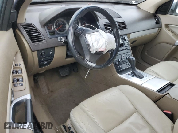 2014 Volvo XC90 with VIN YV4952CZ7E1689841, listed as a Copart auction lot 43952565 with 99,977 mi miles and Salvage Title. Bid and sale history available at carsss.com. Image 8.
