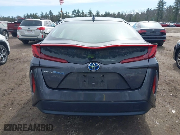2020 Toyota Prius LE with VIN JTDKARFP2L3136261, listed as a IAAI auction lot 41752037 with Not Provided miles and . Bid and sale history available at DreamBid. Image 17.