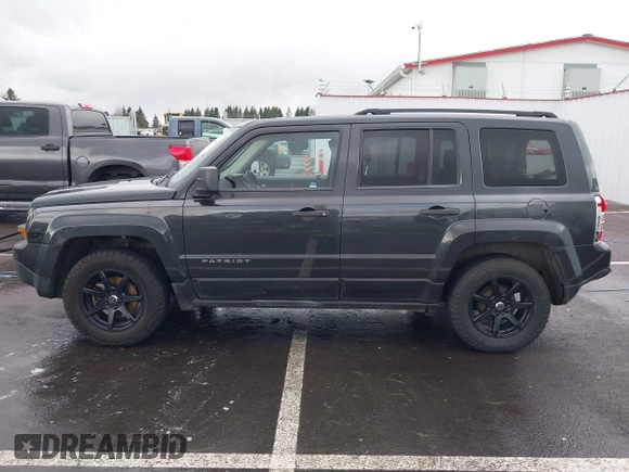 2011 Jeep Patriot Latitude with VIN 1J4NT1GA6BD114558, listed as a IAAI auction lot 41480698 with 199,006 mi miles and . Bid and sale history available at DreamBid. Image 14.